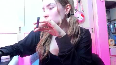 Snapshot of lucy_s3x chatting on 10.25.25 Lulu online show from 10.25.25