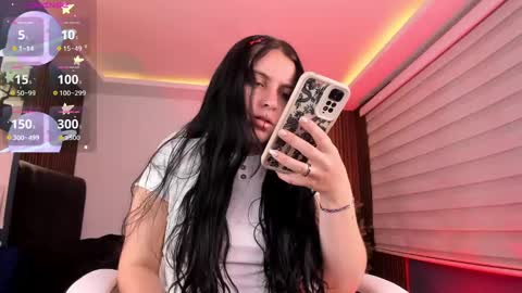 Snapshot of lucy_smith7 chatting on 12.13.24 Sofia  online show from 12.13.24