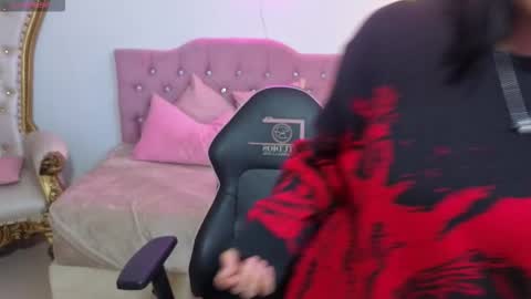 Snapshot of ludo_kitty_tay chatting on 10.13.25 ludo_kitty_tay online show from 10.13.25