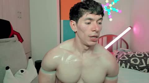 Snapshot of luisfernikesportboy chatting on 12.26.24 Luis Fer PVT IS OPEN online show from 12.26.24