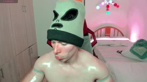 Snapshot of luisfernikesportboy chatting on 02.05.25 Luis Fer PVT IS OPEN online show from 02.05.25