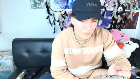 Snapshot of lukashollow chatting on 10.26.25 lukas 3 online show from 10.26.25