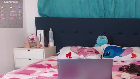 Snapshot of lunapalmer01 chatting on 01.31.25 Julieth online show from 01.31.25