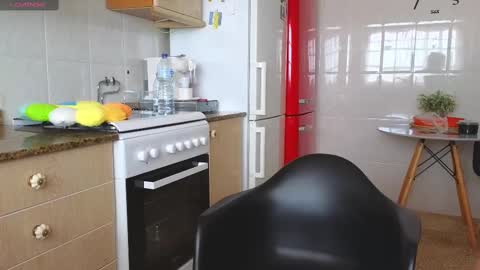 Snapshot of lunary_mix chatting on 02.09.25  Luna online show from 02.09.25