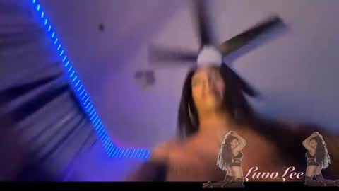 Snapshot of luvvlee chatting on 09.28.25 luvvlee online show from 09.28.25