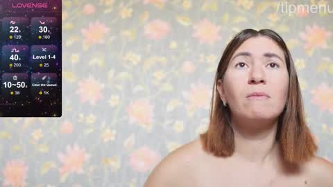 Snapshot of luxegirl67 chatting on 09.25.25 Sophie online show from 09.25.25