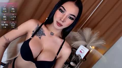 Snapshot of luxywilson chatting on 02.02.25 luxy online show from 02.02.25
