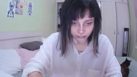 Kira online show from 09.26.25