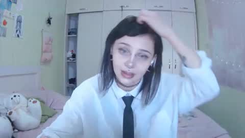 Kira online show from 10.08.25