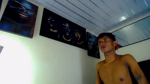 Snapshot of mac_key18 chatting on 11.02.25 Mac key online show from 11.02.25