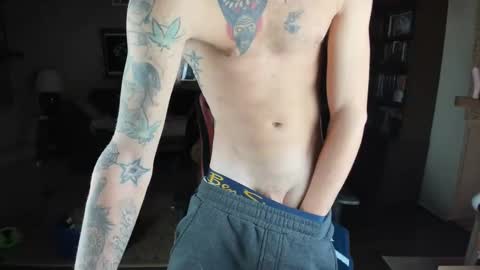 Snapshot of machinecumkelly69 chatting on 01.10.25 machinecumkelly69 online show from 01.10.25