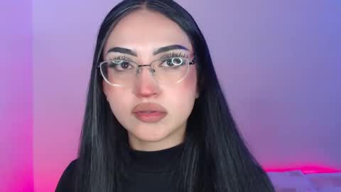 Snapshot of maddyghost chatting on 09.08.25   Please followme and rate me your thumbs up online show from 09.08.25