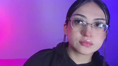 Snapshot of maddyghost chatting on 09.28.25   Please followme and rate me your thumbs up online show from 09.28.25