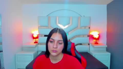 Snapshot of madisoncarzon chatting on 09.10.25 Madison Carzon online show from 09.10.25