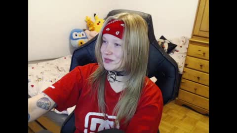 Snapshot of maggieswaggy chatting on 01.11.25 Magdalene Swaggy online show from 01.11.25