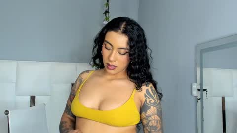 Snapshot of magic_marg chatting on 01.30.25 Marge online show from 01.30.25