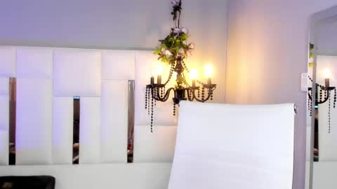 Snapshot of magic_marg chatting on 02.27.25 Marge online show from 02.27.25