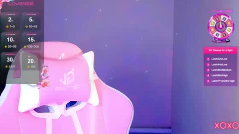 Snapshot of magicladyy chatting on 02.19.25 Angel online show from 02.19.25