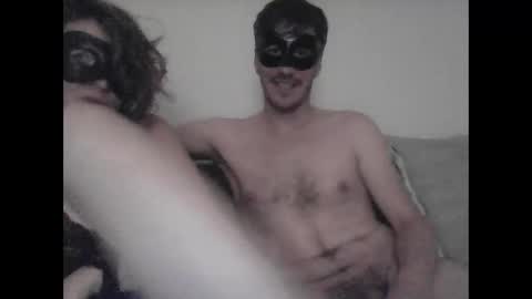 Snapshot of magnoliaduo chatting on 10.03.25 magnoliaduo online show from 10.03.25