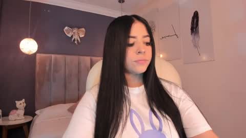 Snapshot of maiiitee_ chatting on 01.17.25 Mait online show from 01.17.25