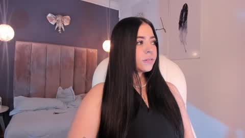 Snapshot of maiiitee_ chatting on 03.12.25 Mait online show from 03.12.25