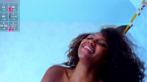 Snapshot of mailyn_er chatting on 12.18.24 Mailyn online show from 12.18.24