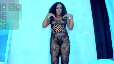 Snapshot of mailyn_er chatting on 09.26.25 Mailyn online show from 09.26.25