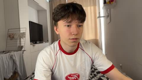 Snapshot of malcolm_yang chatting on 10.17.25 Tom and Mark 3 online show from 10.17.25