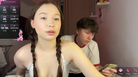 Snapshot of malcolm_yang chatting on 10.28.25 Tom and Mark 3 online show from 10.28.25