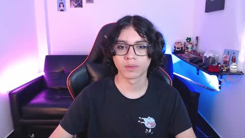 Snapshot of malik_harrison_ chatting on 12.15.24 Malik  online show from 12.15.24