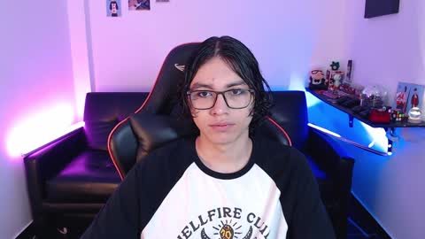 Snapshot of malik_harrison_ chatting on 12.16.24 Malik  online show from 12.16.24