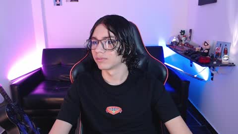 Snapshot of malik_harrison_ chatting on 12.26.24 Malik  online show from 12.26.24