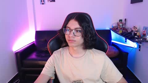 Snapshot of malik_harrison_ chatting on 02.03.25 Malik  online show from 02.03.25