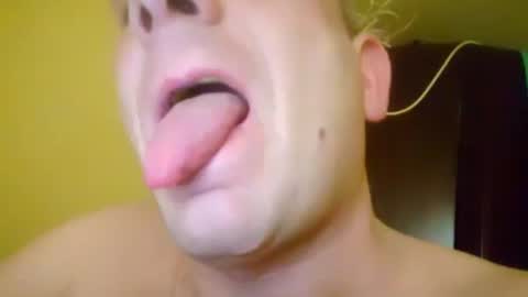 Snapshot of malinowy85 chatting on 02.25.25 malinowy85 online show from 02.25.25