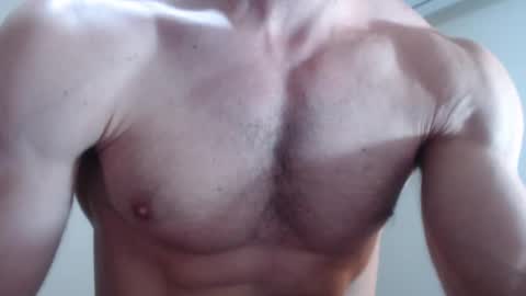 Snapshot of maluma4you chatting on 09.26.25 maluma4you online show from 09.26.25