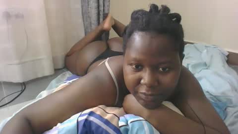 Snapshot of mamasita2023 chatting on 01.25.25 mamasita2023 online show from 01.25.25