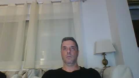 Snapshot of man211172 chatting on 03.08.25 man211172 online show from 03.08.25