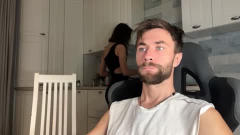 Snapshot of manussa69 chatting on 10.28.25 Manussa and Edward online show from 10.28.25