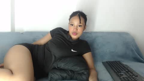 Snapshot of mar_aimy chatting on 09.18.25 Mar   online show from 09.18.25