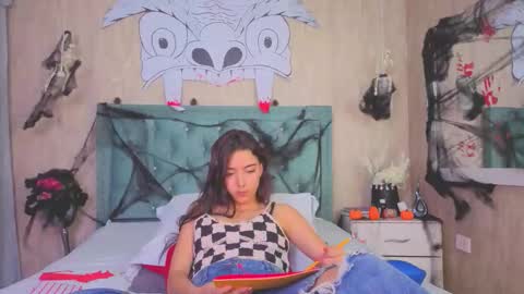 Marcela online show from 10.20.25