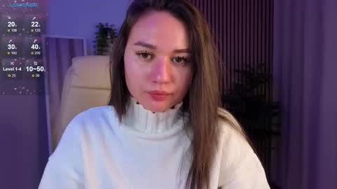 Snapshot of margeritirell chatting on 10.08.25 Margo online show from 10.08.25