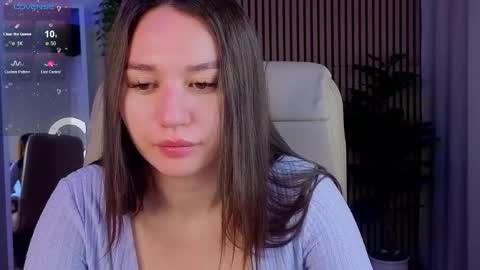 Snapshot of margeritirell chatting on 10.14.25 Margo online show from 10.14.25