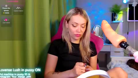 Snapshot of margohotty chatting on 09.29.25 Margo for you   online show from 09.29.25