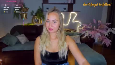 MargoSugar online show from 10.16.25
