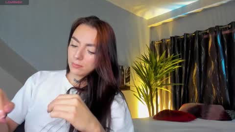 mari_salgado online show from 09.17.25