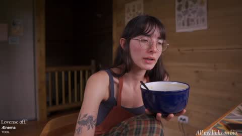 Snapshot of maria_alfonsina_ chatting on 02.08.25 Alfonsina online show from 02.08.25