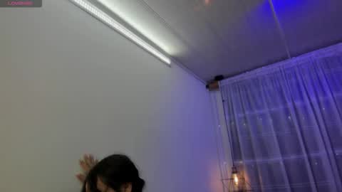 Snapshot of maria_dreamms chatting on 10.01.25 maria_dreamms online show from 10.01.25