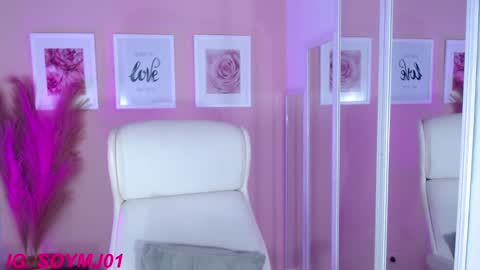 Snapshot of maria_jones chatting on 12.19.24 Instagram soymj01 online show from 12.19.24