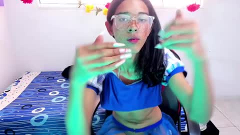 Snapshot of mariana_ofc chatting on 03.08.25 Mariana online show from 03.08.25