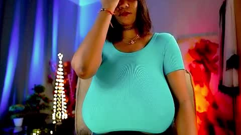 Snapshot of mariicha chatting on 02.11.25 Nikita - Scroll down and read my bio please. New Pictures in Bio online show from 02.11.25